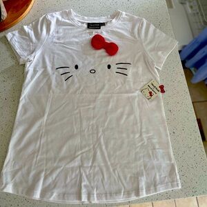ModCloth  Hello Kitty T-shirt, NWT, size M